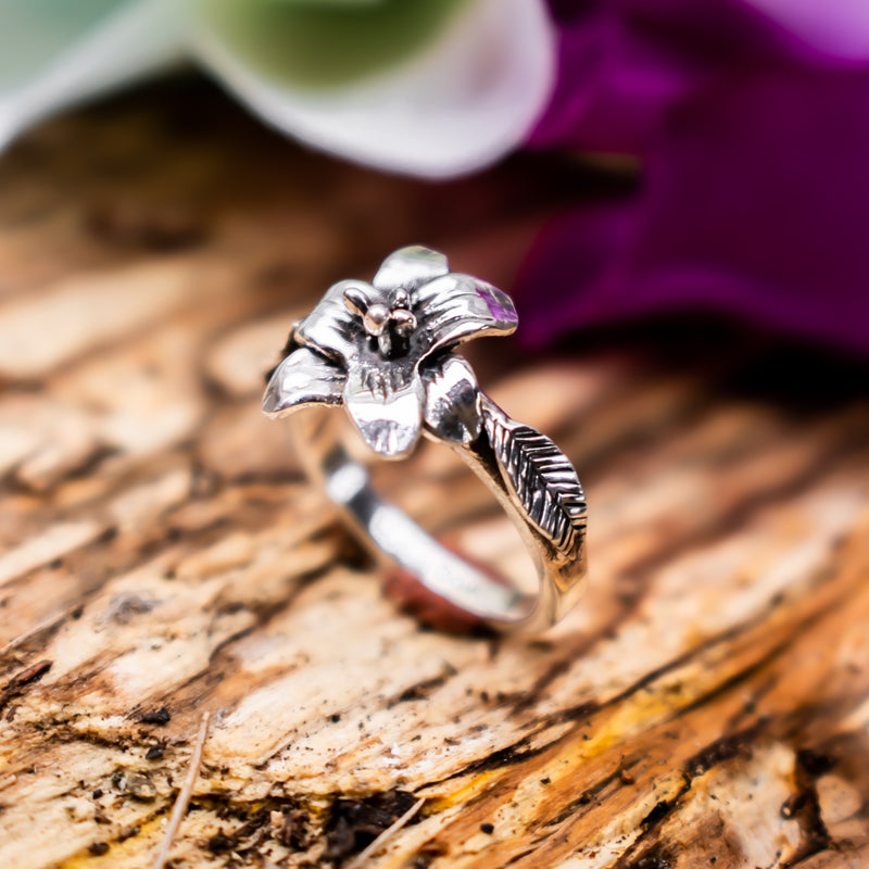 Anillo Flor Lilium